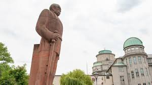 Contacts hours reviews (2) related places get directions photos page. Munchen Otto Von Bismarck Statue Am Deutschen Museum Munchen Sz De