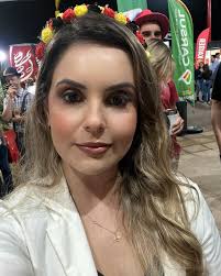 Caroline Gabert Bohm 🦋