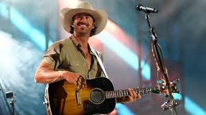 Riley Green books shows in Japan and Hawaii to play for US troops – K95.5  Tulsa