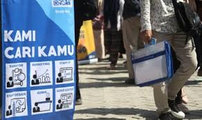 Pasar modern bsd merupakan salah satu pasar di bsd yang memiliki konsep modern, di mana para pengunjung dapat berbelanja seperti di pasar wakacao ini termasuk tempat makan yang paling ramai di pasar modern bsd. Indef Lowongan Kerja Di Situs Pencari Kerja Berkurang Republika Online