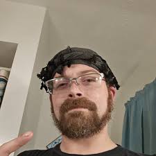 73 DAYS TO GO!!! I'm starting to find a little monster in that pile of  scrap. See ya tomorrow ✌️ #MakingSmilesWithScrapPiles  #JapanesePoweredAmericanWarMachine #ChillyWilly #NuclearWinter #HotWheels