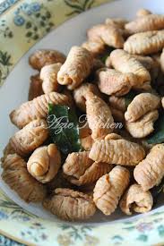 Resepi ini telah dikongsi oleh saudara husreezal. Jom Buat Kuih Siput Azie Kitchen