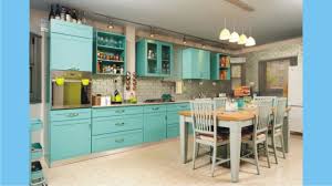 gorgeous turquoise kitchen decor this