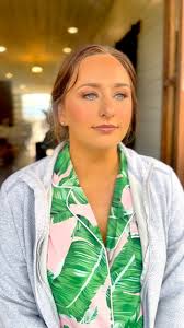 ☆I came out of face painting retirement recently☆ • • Let me know if you  think I should make this a regular thing 🤔