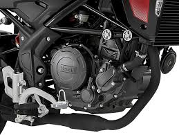 İt is the perfect travel companion,either across the city or across the country.with the comfortable ergonomics, amazing wind and wheather. Trk 251 Benelli Benelli Mforce