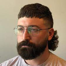 Feb 22, 2021 · the flow hairstyle, also known as the bro flow, wings or hockey haircut, is a popular men's style among surfers, skateboarders, hockey players, baseball players, hipsters, and even preppy guys. How To Wear The Flow Haircut