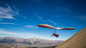 No os vamos a engañar, aprender a volar en ala delta conlleva un esfuerzo que hay que asumir desde del primer día, pero la recompensa es tan grande y gratificante que de ese esfuerzo solo te quedará. 4 Consejos Y Recomendaciones Para Volar En Ala Delta