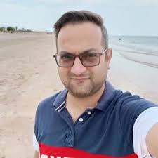 Robin Malik's Pro Author Badge