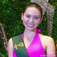 Danika Ansley's Instagram, Twitter & Facebook