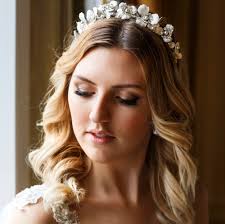 bianoline Tiara Wedding, White Bridal Headband, Pearl and Flowers Headpiece, Wedding Headpiece