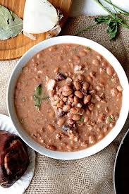 Cook the ground beef and chopped onion in a large pan over medium heat. Southern Pinto Beans With Ham Hocks Just Like Grandma S Recipe Grandbaby Cakes