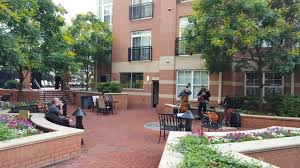 Jazz Night In The 800 Carlyle Courtyard Patio Courtyard Outdoor Decor