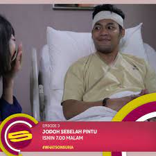 Download suami sebelah rumah episode 1. Mediacorp Suria On Twitter Whatsonsuria Julia Dan Mona Cuba Memerangkap Aidah Tetapi Rancangan Mereka Gagal Saksikan Drama Jodoh Sebelah Pintu 7 00 Malam Ini Di Suria Toggle Https T Co Fjlzhw8inf Jodohsebelahpintu Https T Co Npmds0weqq