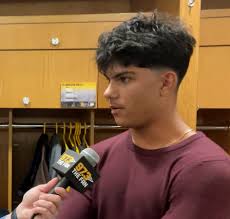 San Diego Padres Sign Ethan Salas