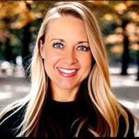 Rae Dillard's Instagram, Twitter & Facebook