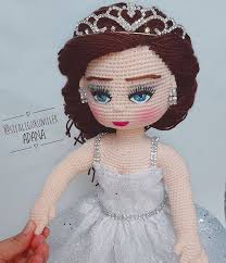 Instagram Da Sifa Goksen Boyu 50 Cm Olunca Kadraja Sigdirmaya Calismak Tam 1 Saatini Alan Ben Gununuz Aydin Olsun 2020 Orgu Instagram Amigurumi