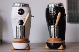 There's something extra special about grinding your own coffee beans. Niche Zero The Best Conical Burr Coffee Grinder Indiegogo