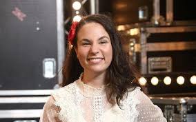 Adrian petrache, andrada precup, super 4 și sonia mosca vor lupta în marea finală x factor update. Ejaylq5dajlpbm