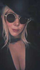 Good morning Fam! Happy Sunday !! I hope you all have a Slayin Day  🤘🏼🖤🤘🏼