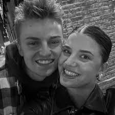 Ella Schaefer and Peyton Giffen's Wedding Registry