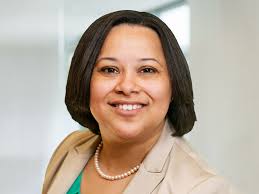 Venus Phillips's Instagram, Twitter & Facebook