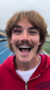 Make Money by Posting Streamer Clips Online