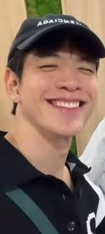 Love You MFilm 🫶 NY Gift For Mae 🎁 IG Story 🐱🙆