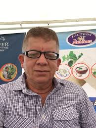 Presente en la Primera Feria Agropecuaria Comercial Industrial de  Catacamas, patrocinada por HEIFER INTERNACIONAL, aquí representando a  LÁCTEOS JIMÉNEZ.