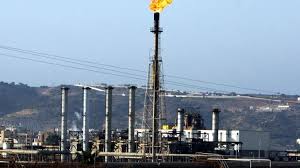 Algerie Le Baril De Petrole Desormais Vendu A Perte Le360afrique Com