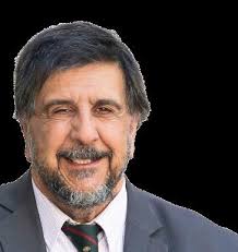 08-12-2025 by El Pinguino