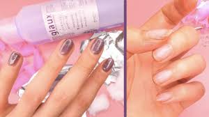 Un altro tipo di gel, meno usato e simile allo smalto semipermanente, è il soak off, più sottile e morbido rispetto a. Come Togliere Lo Smalto Semipermanente A Casa Trucchi Tv