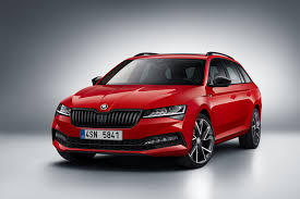 Other key specifications of the superb include a ground clearance of 156. Skoda Superb Combi 2021