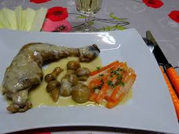 Pintade Sauce Au Vin Blanc Facon Norbert Recettes Anciennes Et Traditionnelles D Evelyne Sauce Au Vin Recettes De Cuisine Vin Blanc