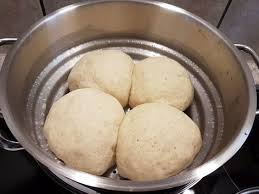 Rezept Germknodel Dampfnudeln Low Carb Glutenfrei Keto Paleo Die Ultimative Anleitung Zum Dampfen Dr Almond Lowcarb Glutenfrei Shop Dampfnudeln Rezepte Dampfnudeln Rezept
