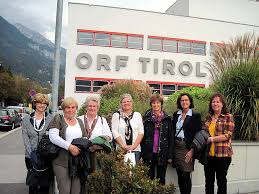 Das tiroler regionalprogramm mit news, service und beiträgen aus dem ganzen land. Bibliothekarinnen Des Bezirkes Reutte Besuchten Die Tiroler Buchereitagung Im Orf Tirol Reutte