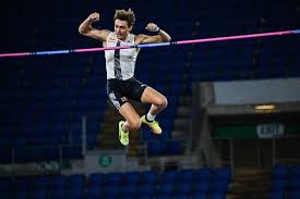 After second time clearances at both 4.55m and 4.70m, bradshaw managed the higher bars with commensurate ease. Pole Vault Star Duplantis Among Five Finalists For Male World Athlete Of The Year 2020 Pole Vault Athlete Track And Field