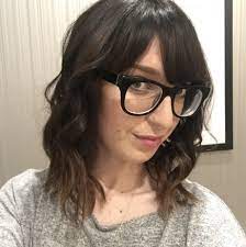 Rinse your hair properly for a minute before applying shampoo. I Got A Drybar Blowout For The First Time And Now The Thought Of Doing My Hair At Home Makes Me Sad Hellogiggles