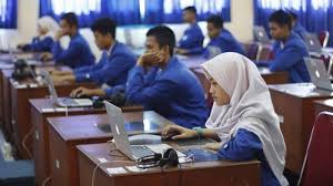 Check spelling or type a new query. Daftar 10 Sma Negeri Dan Swasta Peraih Nilai Un Tertinggi Di Kota Surabaya Dari Jurusan Ipa Dan Ips Tribun Jatim