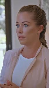 Well, this showing definitely took an unexpected turn! Birds flying, a  missing child, and total chaos—real estate is never boring. 🤦‍♀️  #RealEstateAdventures #ShowingChaos