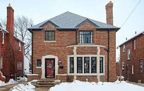 This Old House Detroit A 1939 Russell Woods Area Home Is Restored With Help From The Community Detroit Houses House Old Houses