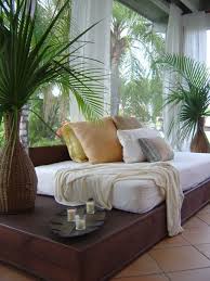 Florida Sun Room Tropical Bedrooms Master Bedrooms Decor Tropical Home Decor
