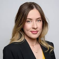 Anne Deaton's Instagram, Twitter & Facebook