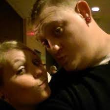 Amanda Castner's Instagram, Twitter & Facebook