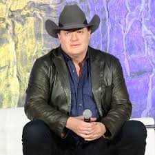 6 de enero de 2020. Brendan Fraser Forever Facebook