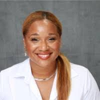 April Franklin's Instagram, Twitter & Facebook