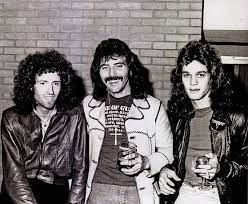 Pin On Van Halen