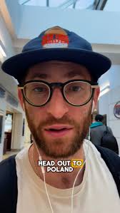 Breaking @thebagelstore, originator of the famed Rainbow Bagel, have closed  their doors for good. @thebagelstore Instagram bio has been updated to  “THANK YOU ALL FOR LOVING US ALL THESE YEARS DUE TO