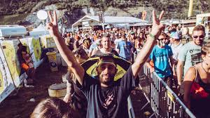 Nous ne nous contentons pas de parler, nous agissons: Photo Gallery High In The Swiss Alps Open Air Gampel 2015 100 Nights Of Summer
