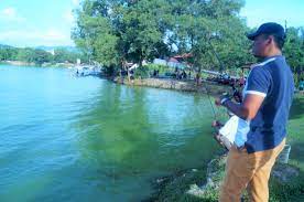 Padahal, cipatuh dikelilingi pemandangan alam yang spektakuler. Fishing Expedition At Fish Farm Next To Tasik Biru Kundang A Thrilling Experience For Kids Voiz Asia