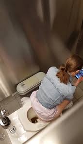 Hot poop voyeur: Overstall Toilet - ThisVid.com